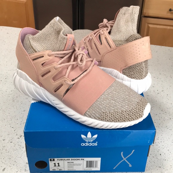 adidas Other - Tubular doom pk
